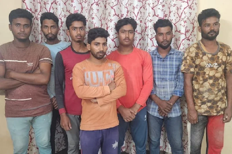 bangladeshis arrested