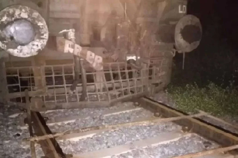 major train accident was averted in Madhya Pradesh