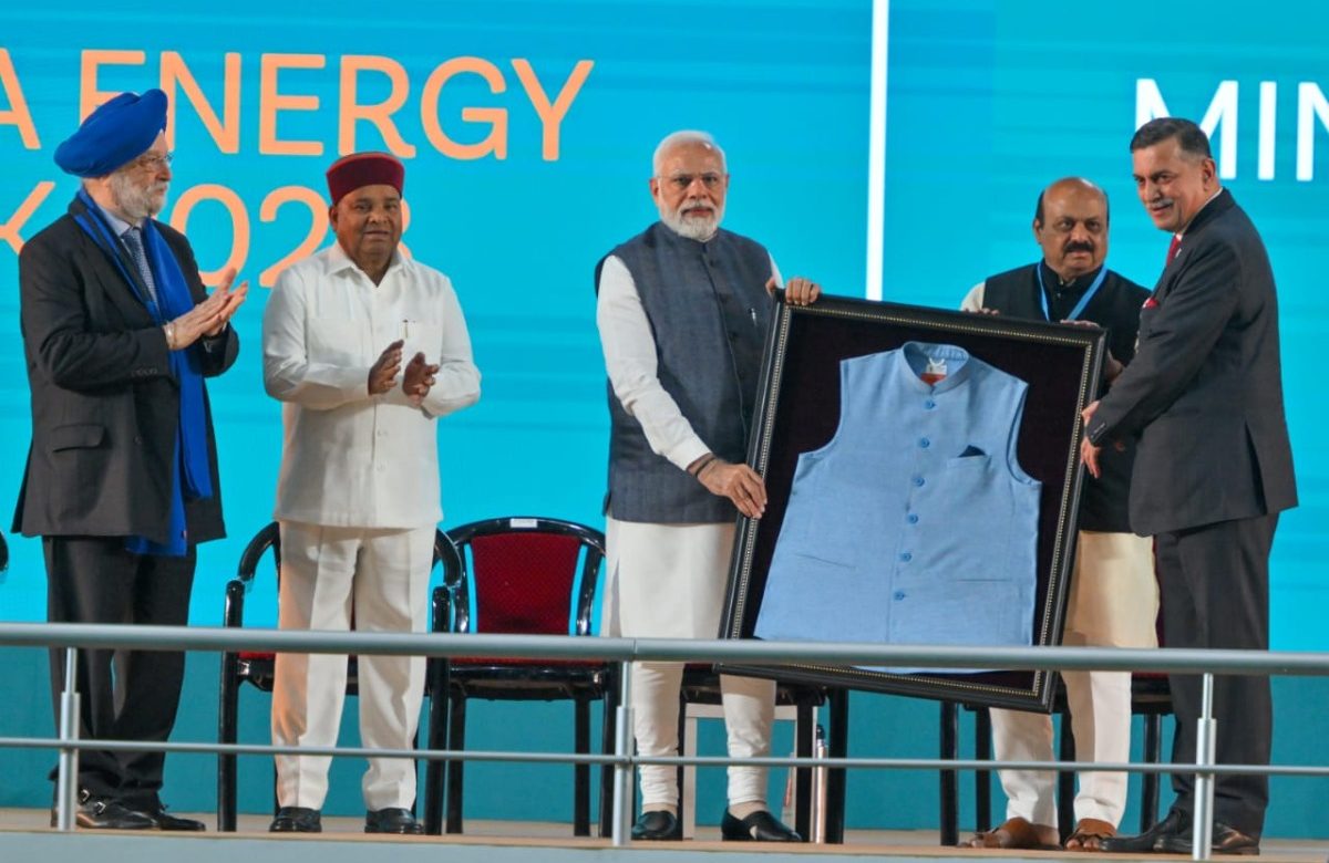 Indian Oil gives Gifts to Narendra Modi Off coat made from waste plastic