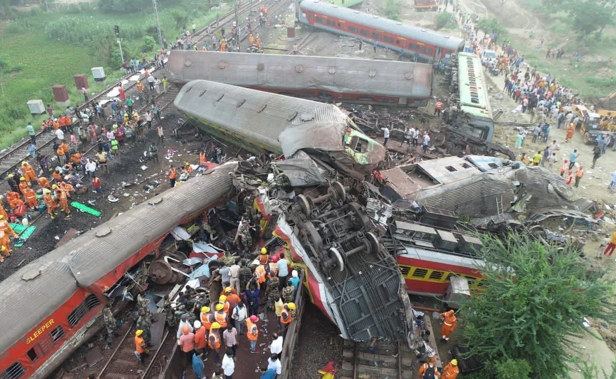 How the Odisha train accident happened explained in Kannada