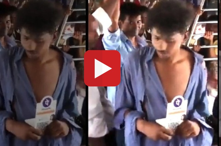 Begging by hanging the QR code around the neck video gone viral