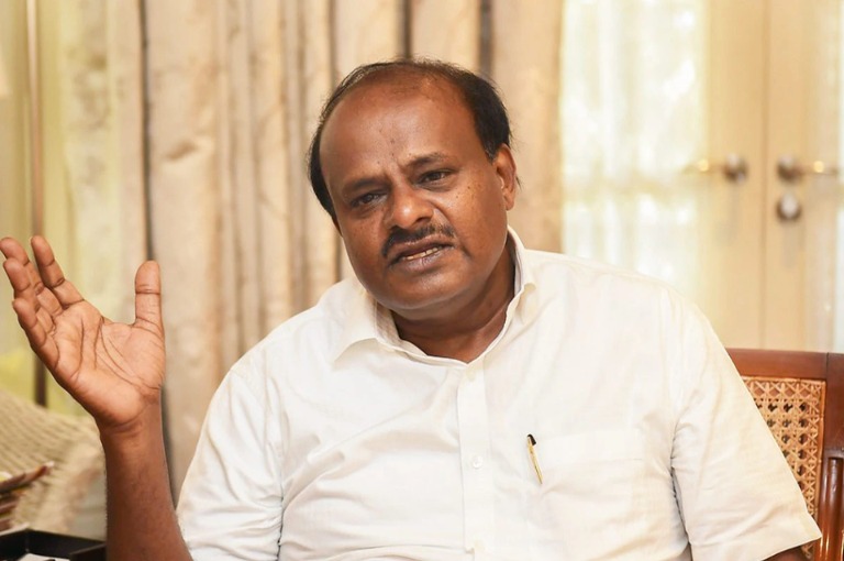 If I had listened to Modi then, I would have been CM for five years says hd Kumaraswamy