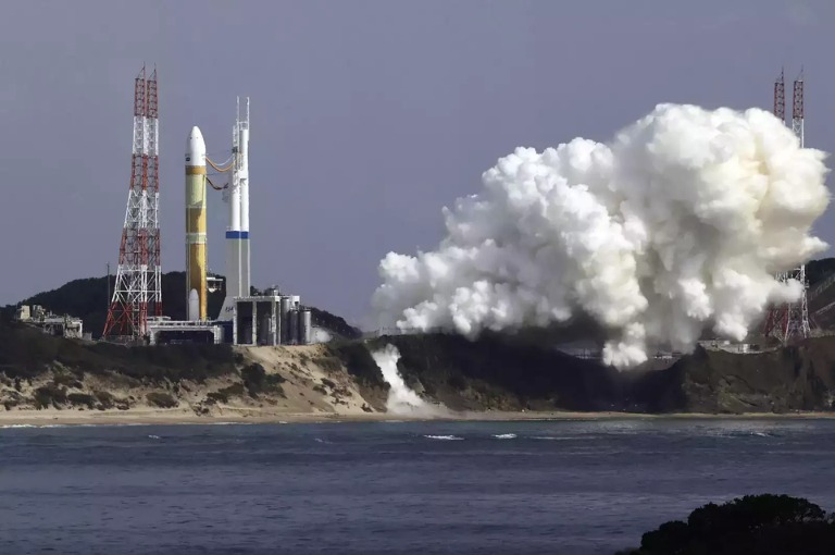 Japan's Epsilon S rocket engine explodes during testing