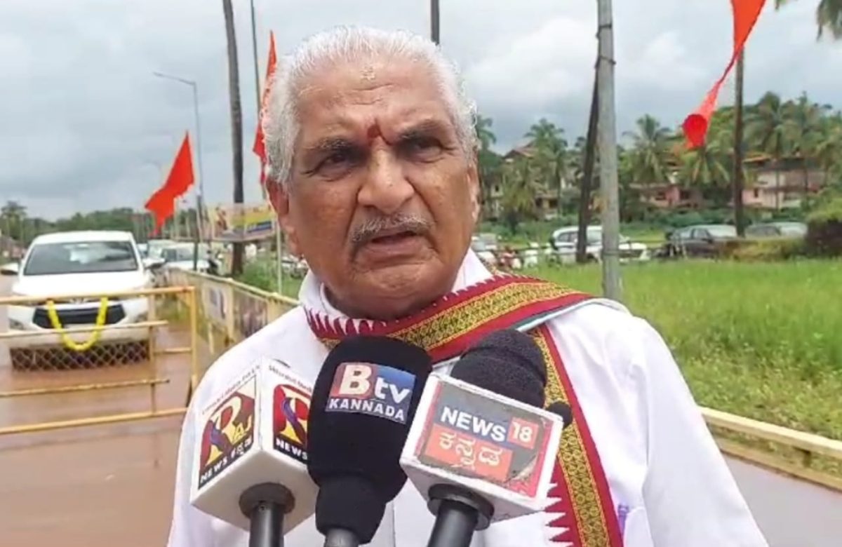Kalladaka Prabhakar Bhat lashed out at Home Minister Paramaeshwar
