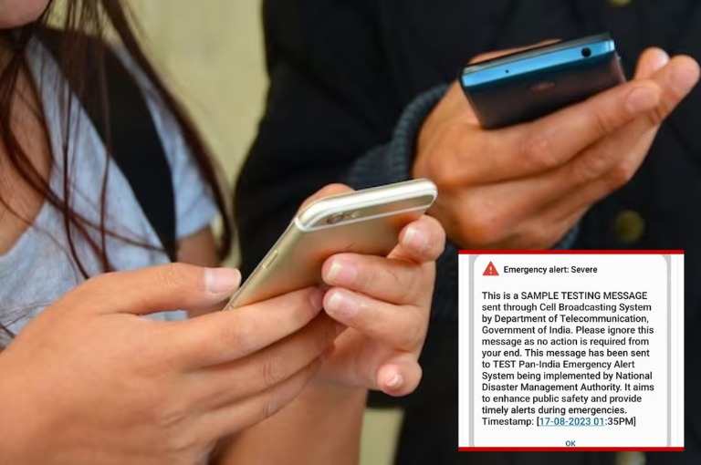 Students trapped by flash messages sent to switched off mobile phones - Mobile seizure of many students of a college