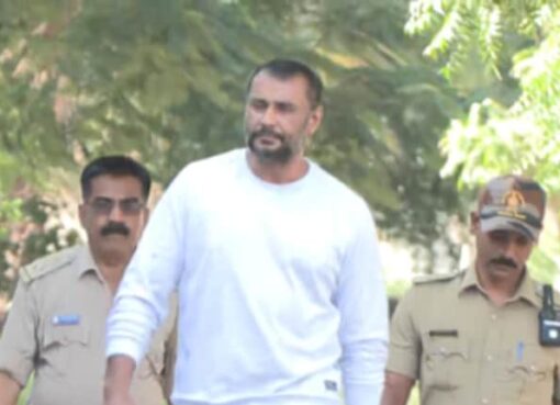ಬಳ್ಳಾರಿ ಪೊಲೀಸರ ನಡೆಗೆ ದರ್ಶನ್ ಬೇಸರ: ಯಾಕ್ ಗೊತ್ತಾ..?