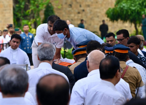 ರತನ್ ಟಾಟಾ ಅಂತಿಮ ನಮನ: ಮುಂಬೈ ಪೊಲೀಸರಿಂದ ಬ್ಯಾಂಡ್ ಗೌರವ Ratan Tata's mortal